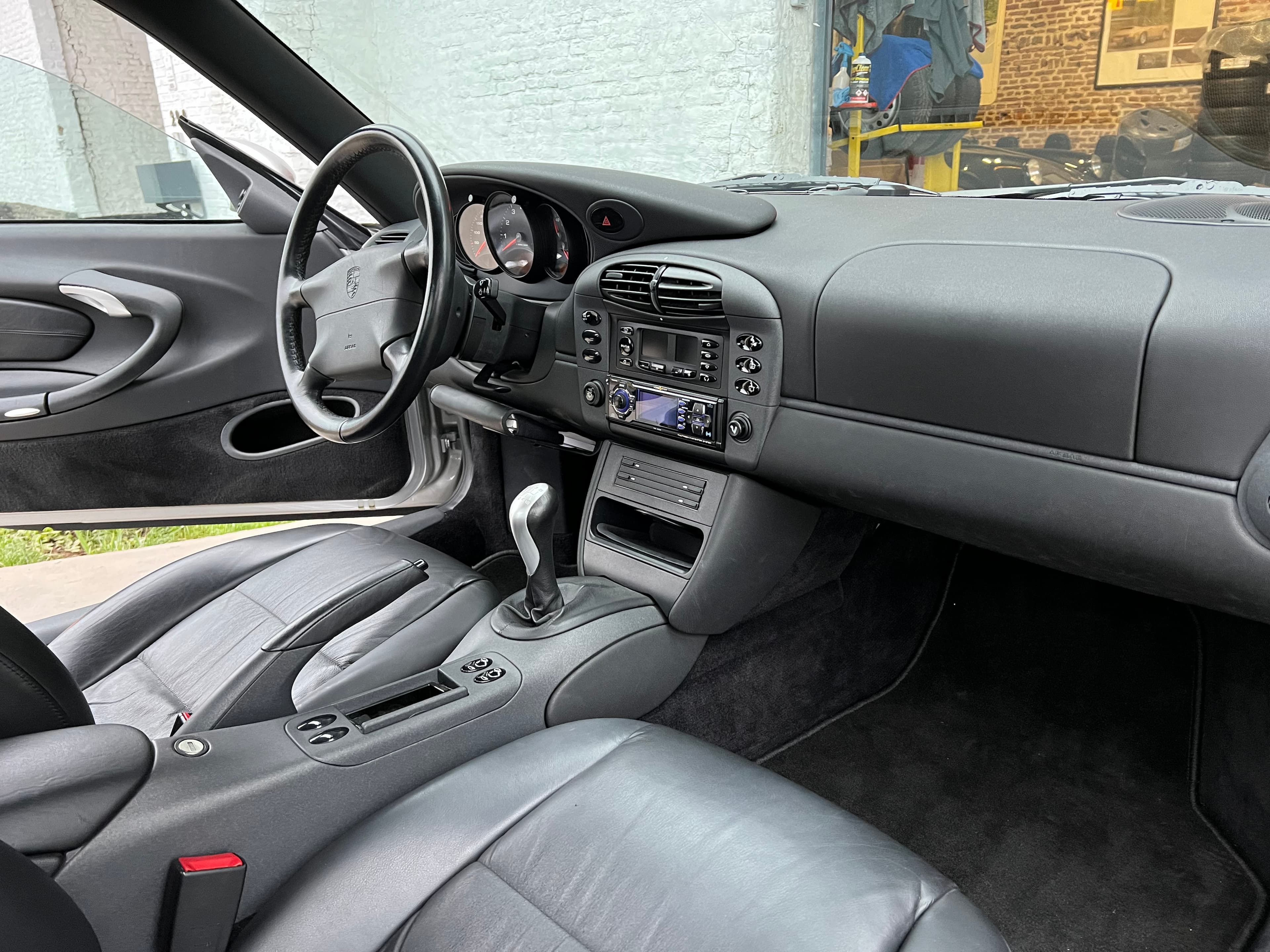 911 Carrera (996) 2001 - 10