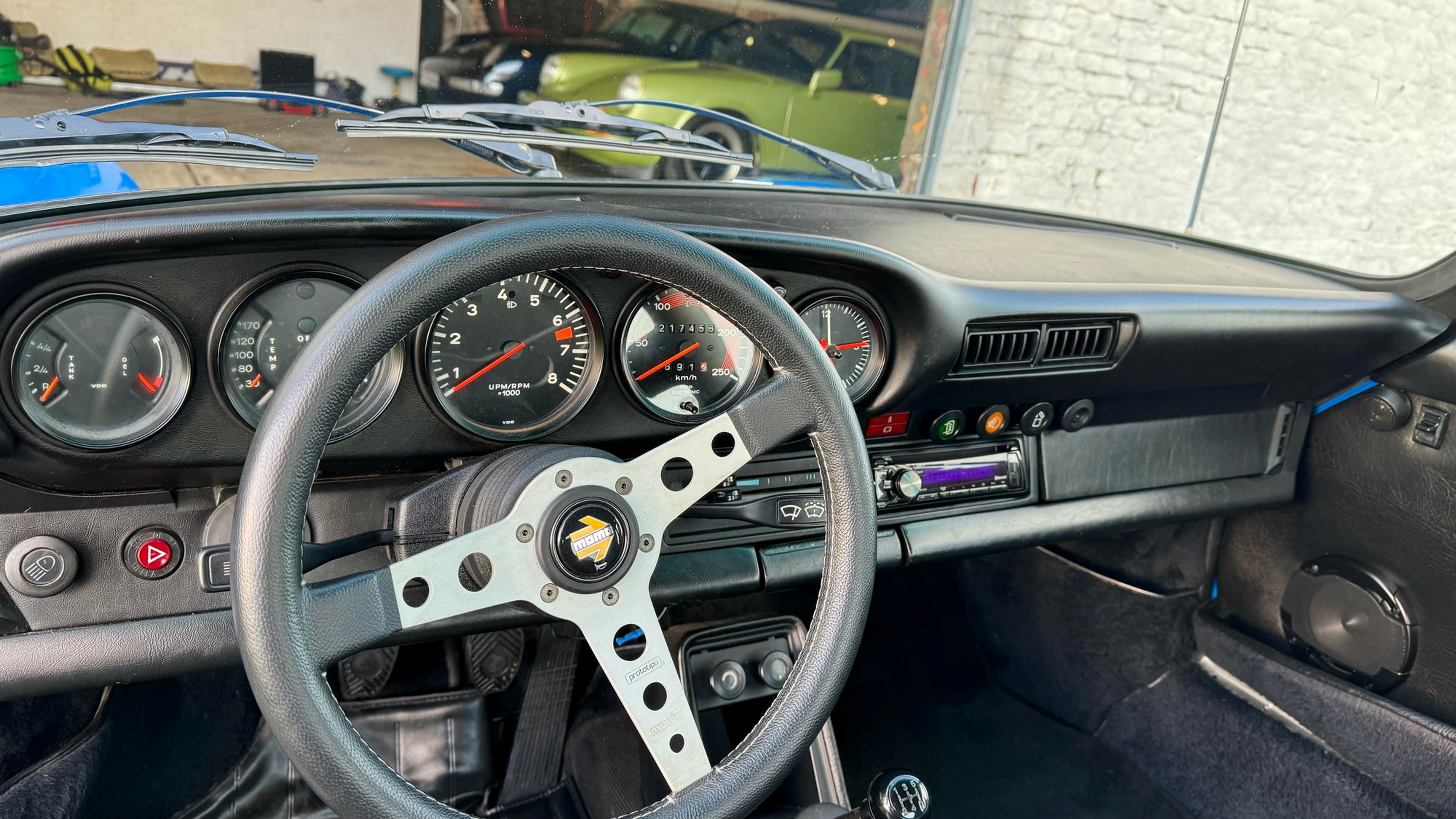 911 Carrera 2.7 (1975) - 9