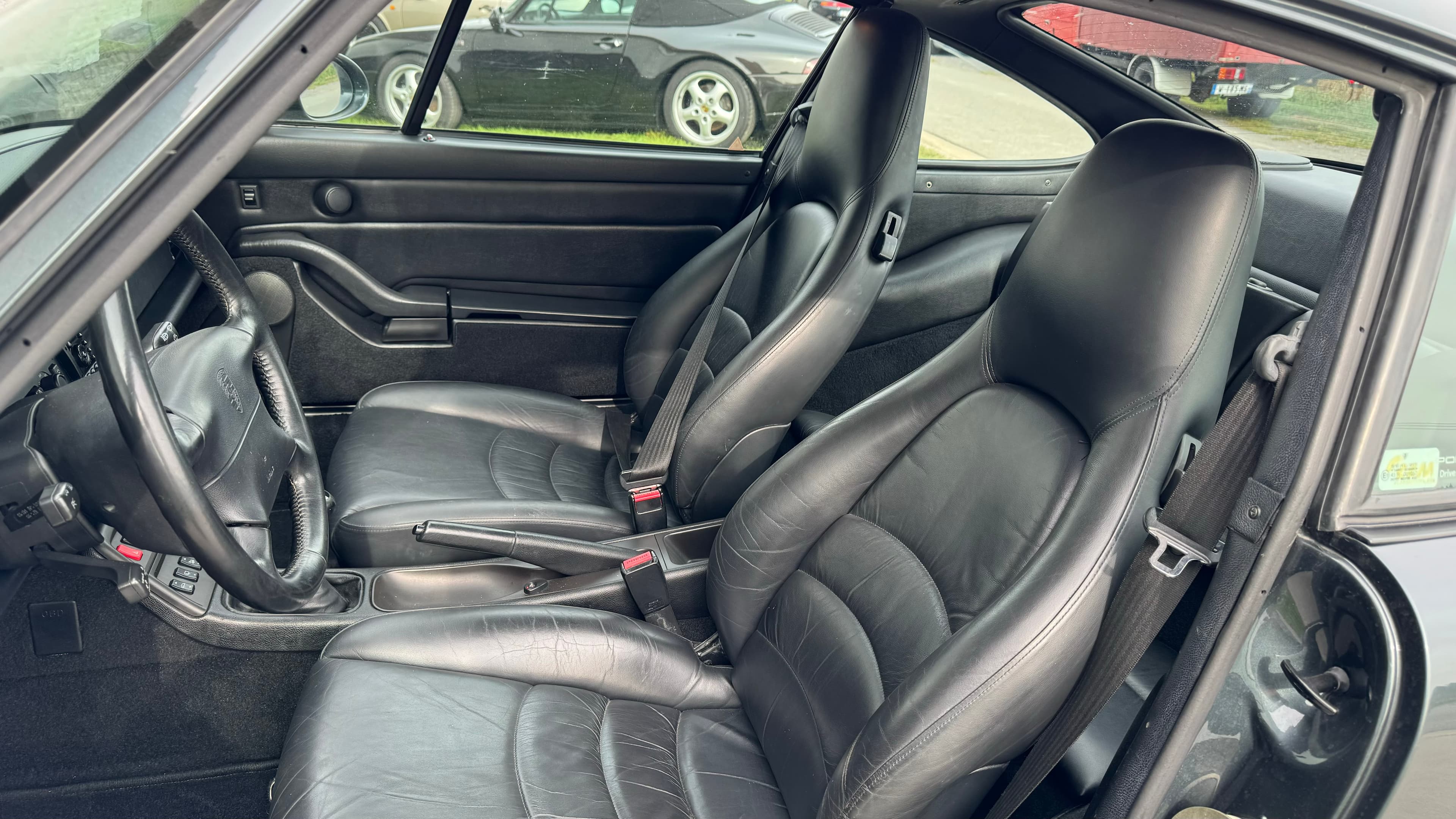 911 Carrera (993) 1995 - 8